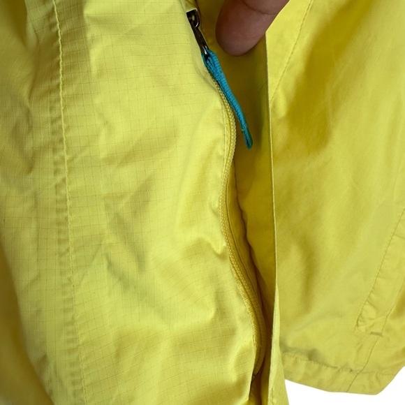 The North Face Youth Yellow Hyvent Windbreaker Water Resisted Hood Jacket 14/16 - Picture 3 of 12